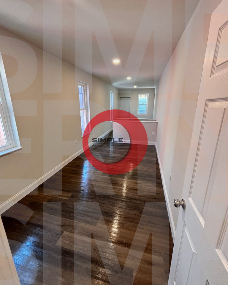 247 S 12th St - Photo 7 of 17