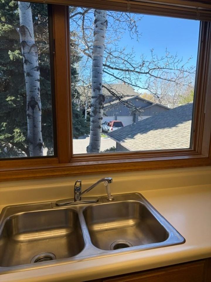 2200 W Dickerson St - Photo 6 of 20