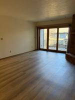 featured image of 2200 W Dickerson St