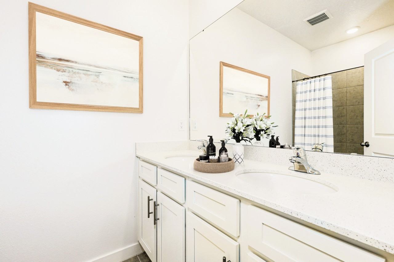 1531 Tristar Dr - Photo 4 of 37