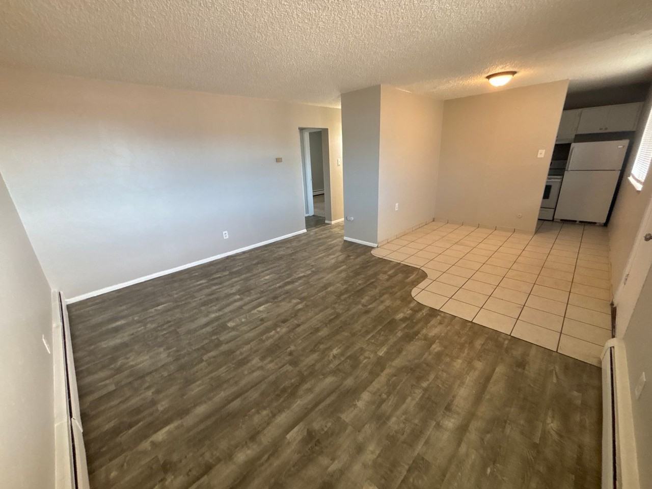 1802-1806 E LaSalle Street - Photo 2 of 19