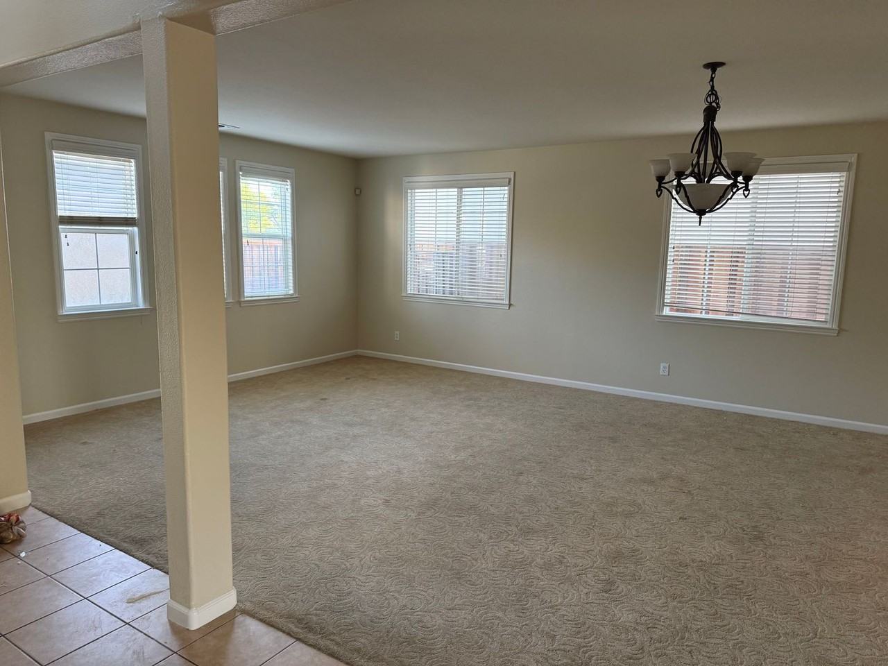 5107 Fern Ridge Cir - Photo 3 of 19