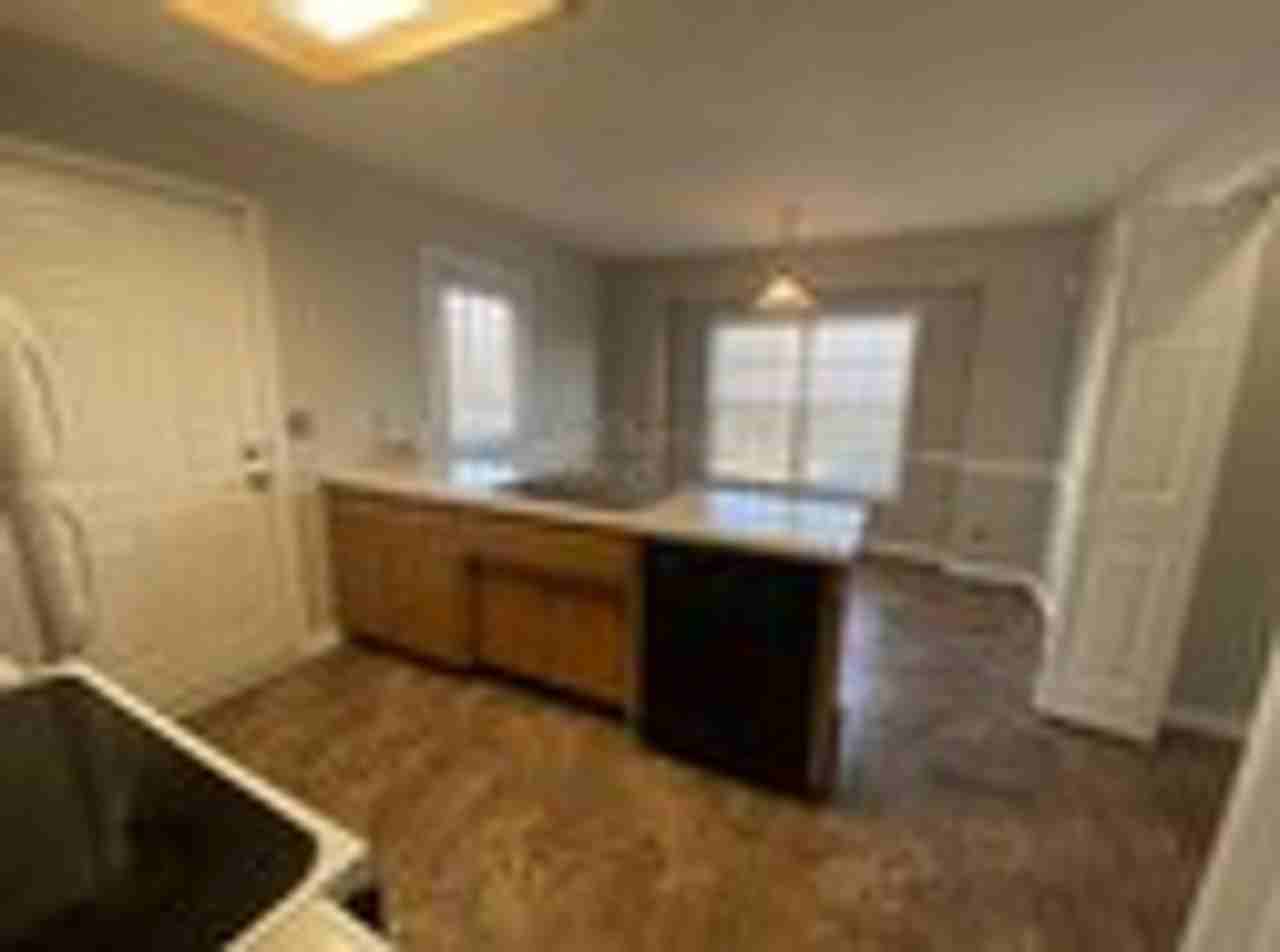 445 Cranklen Cir - Photo 5 of 15