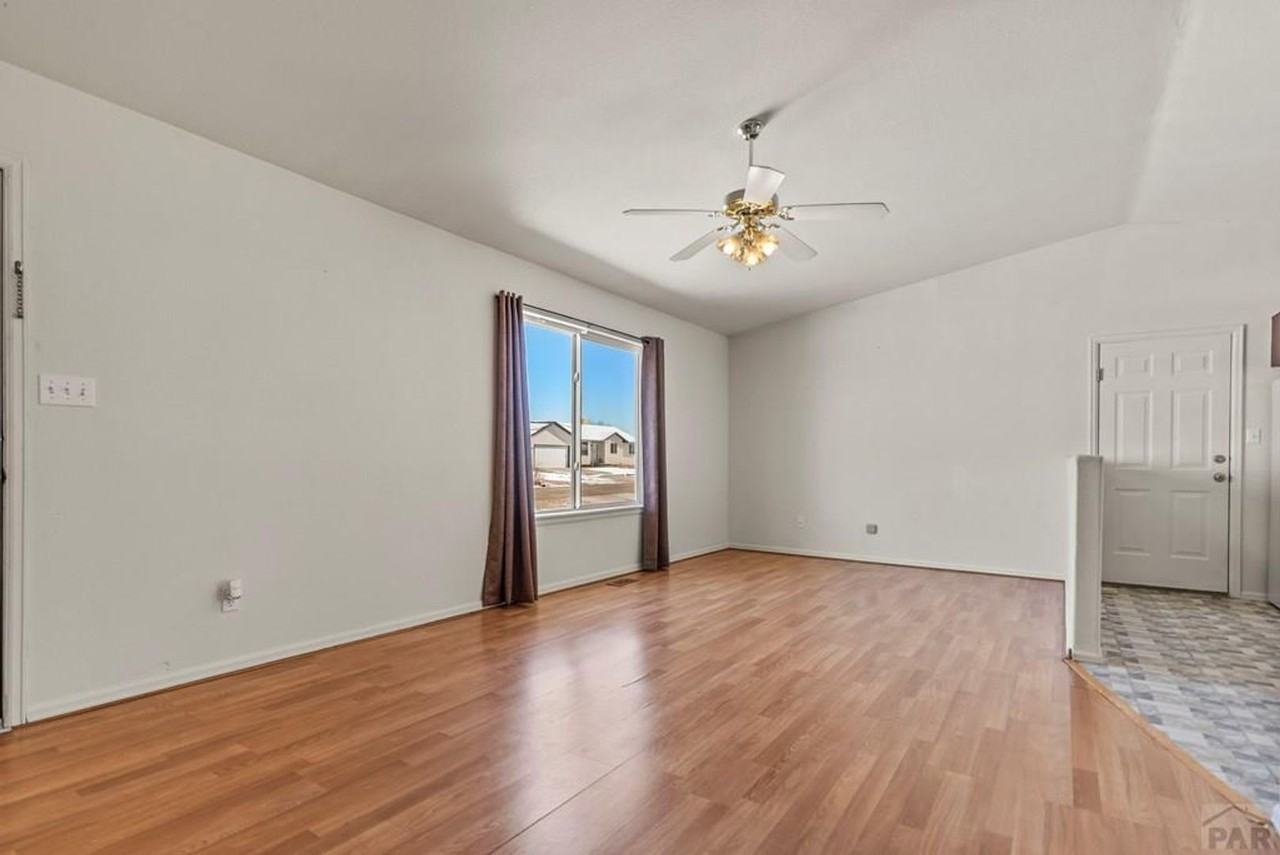 817 S Wolcott Dr - Photo 6 of 20