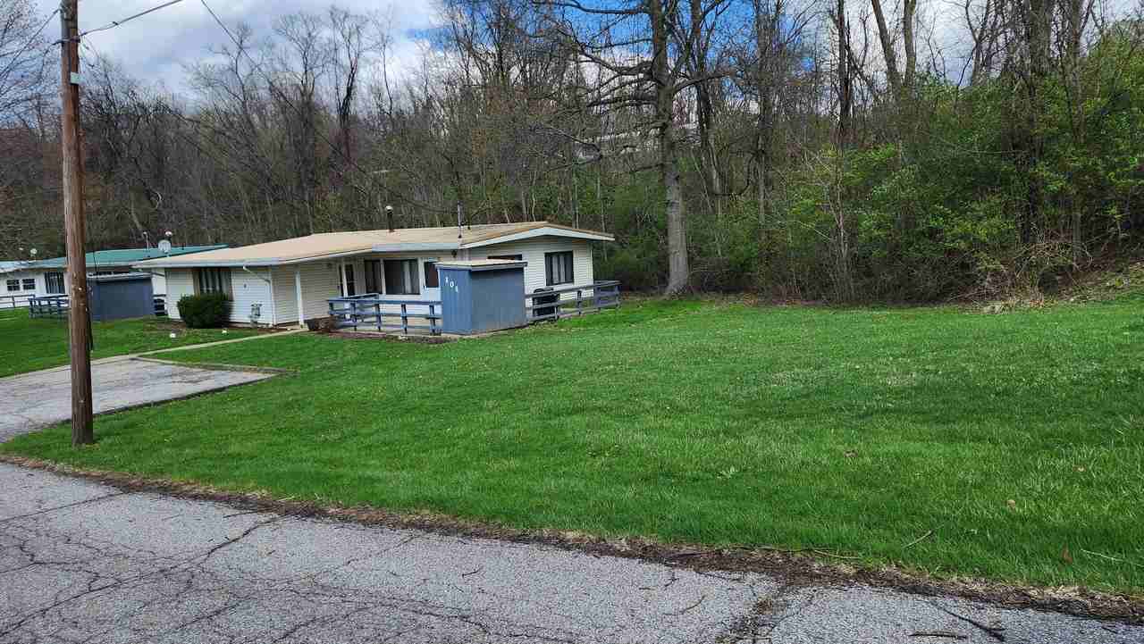 101 Deer Path - Photo 2 of 19