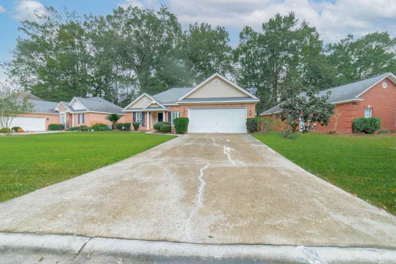 77 Marshview Dr - Photo 3 of 49