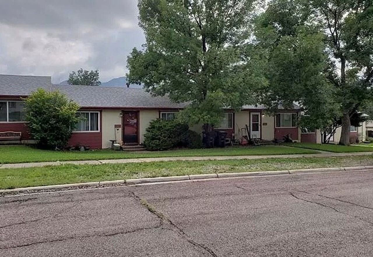 431 - 437 Glenview Ct. - Photo 2 of 6