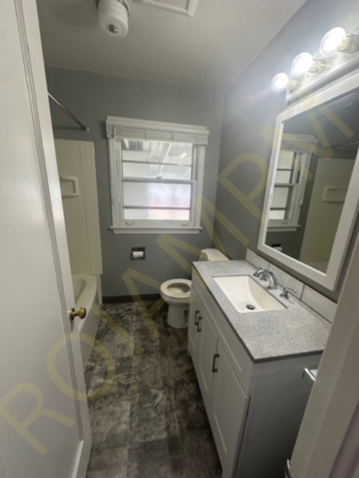 1555 Heyburn Ave E - Photo 6 of 9