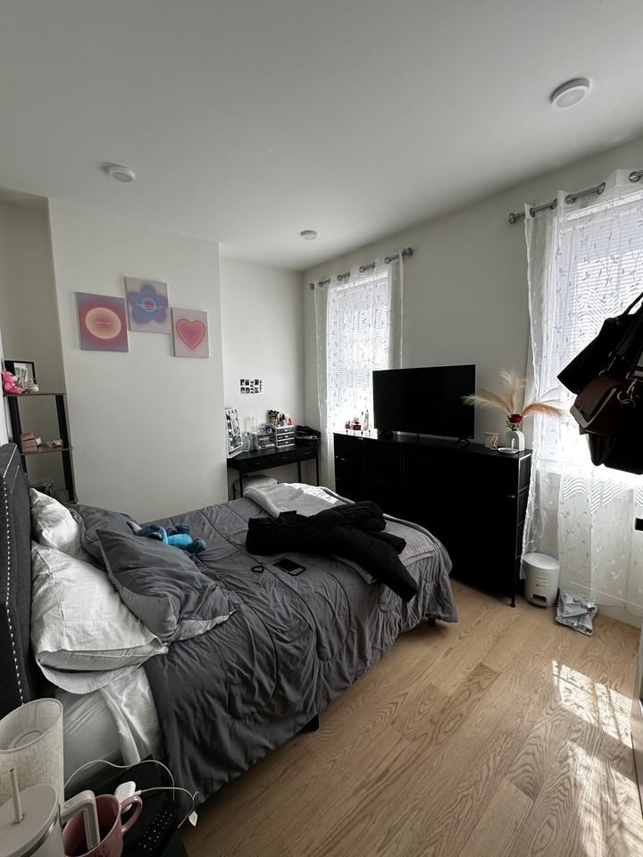 8 Haynes St #1 - Photo 4 of 14