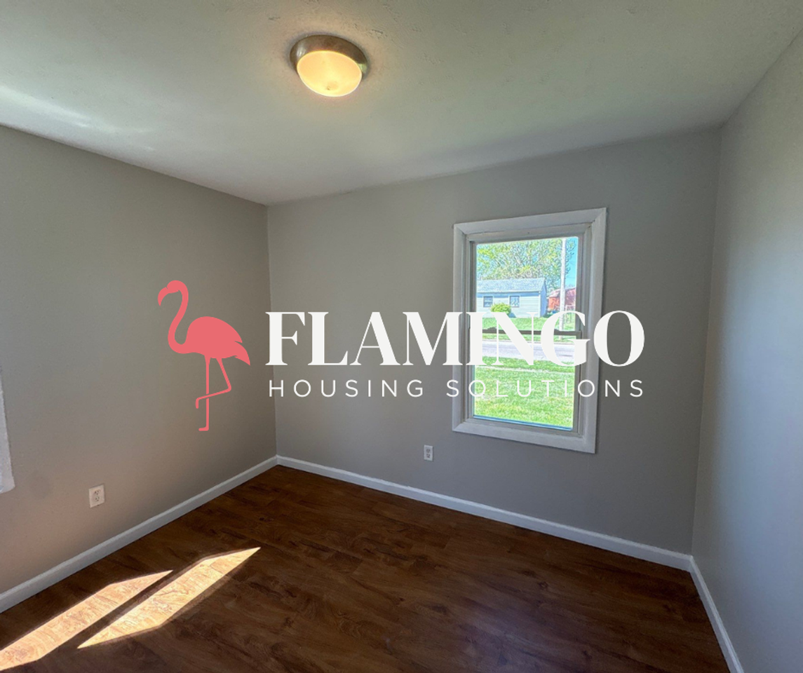 978 Richard Dr - Photo 7 of 14