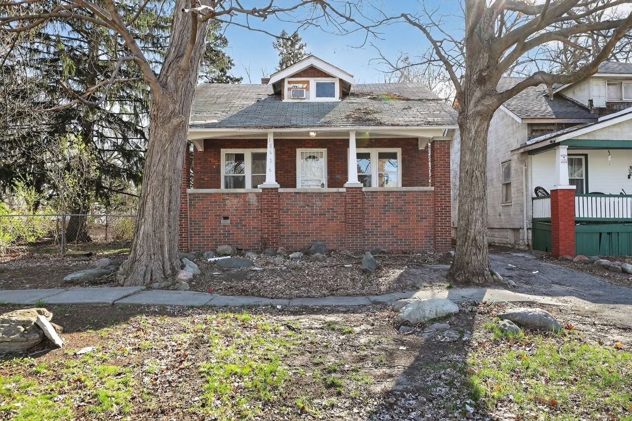 18626 Dale St - Photo 2 of 32