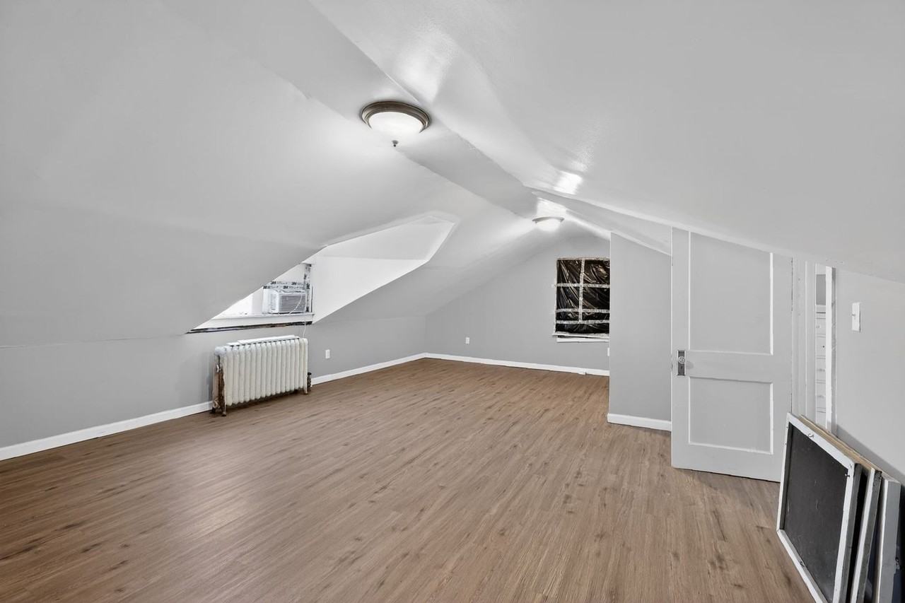 18626 Dale St - Photo 6 of 32