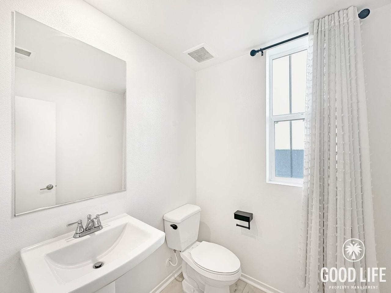 5280 Beachfront Cove St #240 - Photo 7 of 29