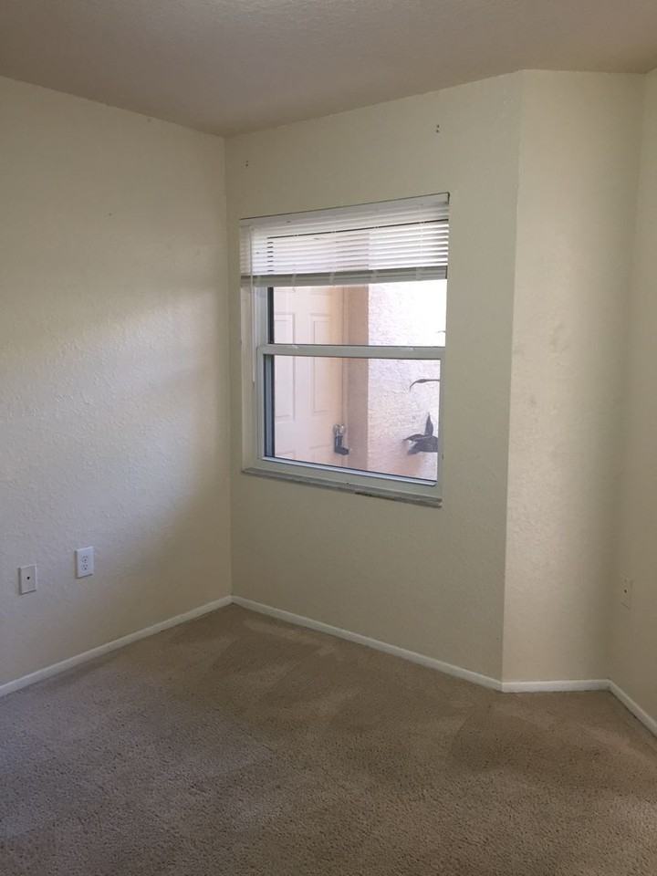 7772 Sugar Bend Dr - Photo 3 of 16