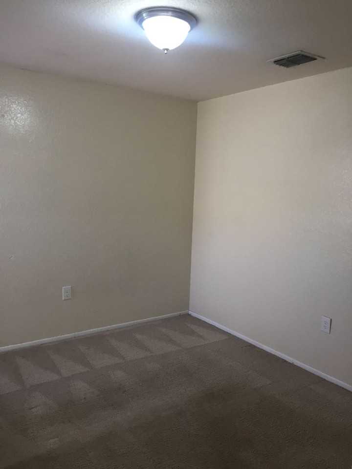 7772 Sugar Bend Dr - Photo 7 of 16