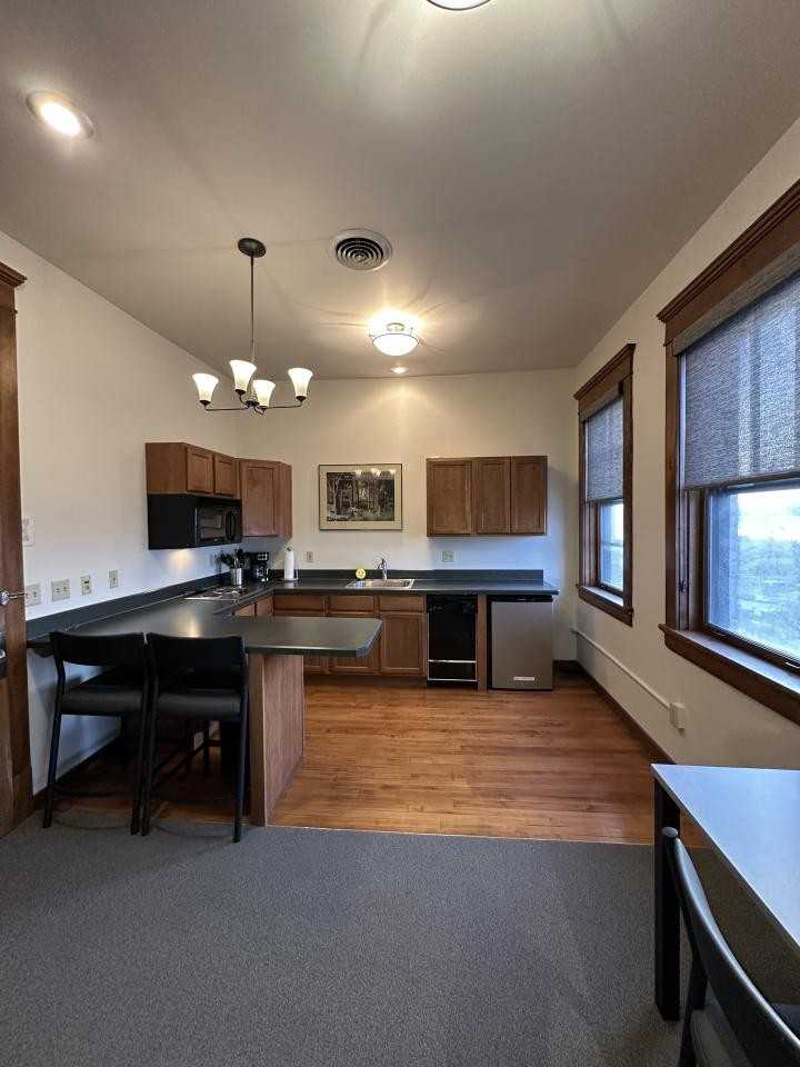 2501 Montana Ave #302 - Photo 3 of 7