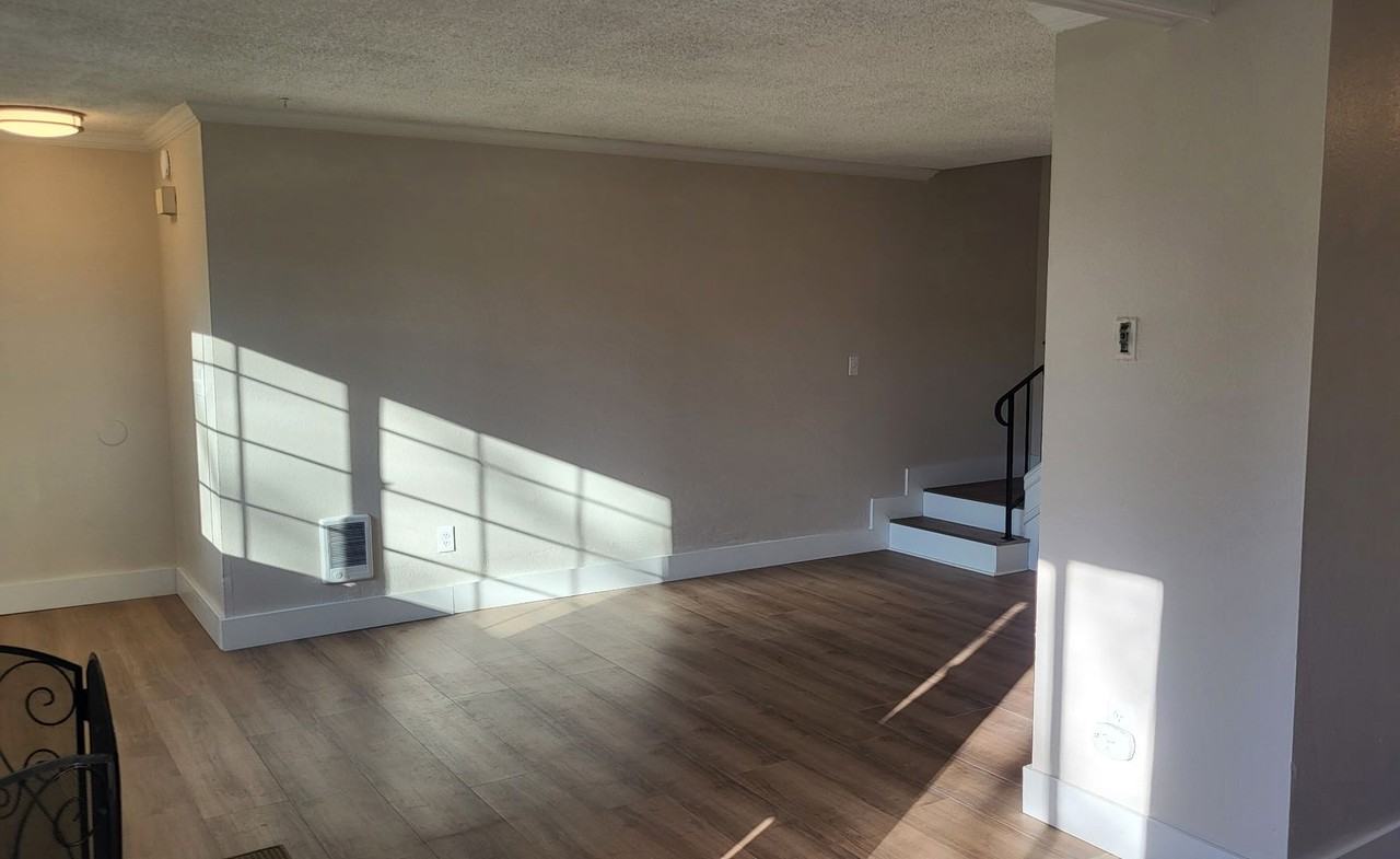 newly updated 2 bed 1 bath apartment in North Auburn $1775 - Photo 3 of 41