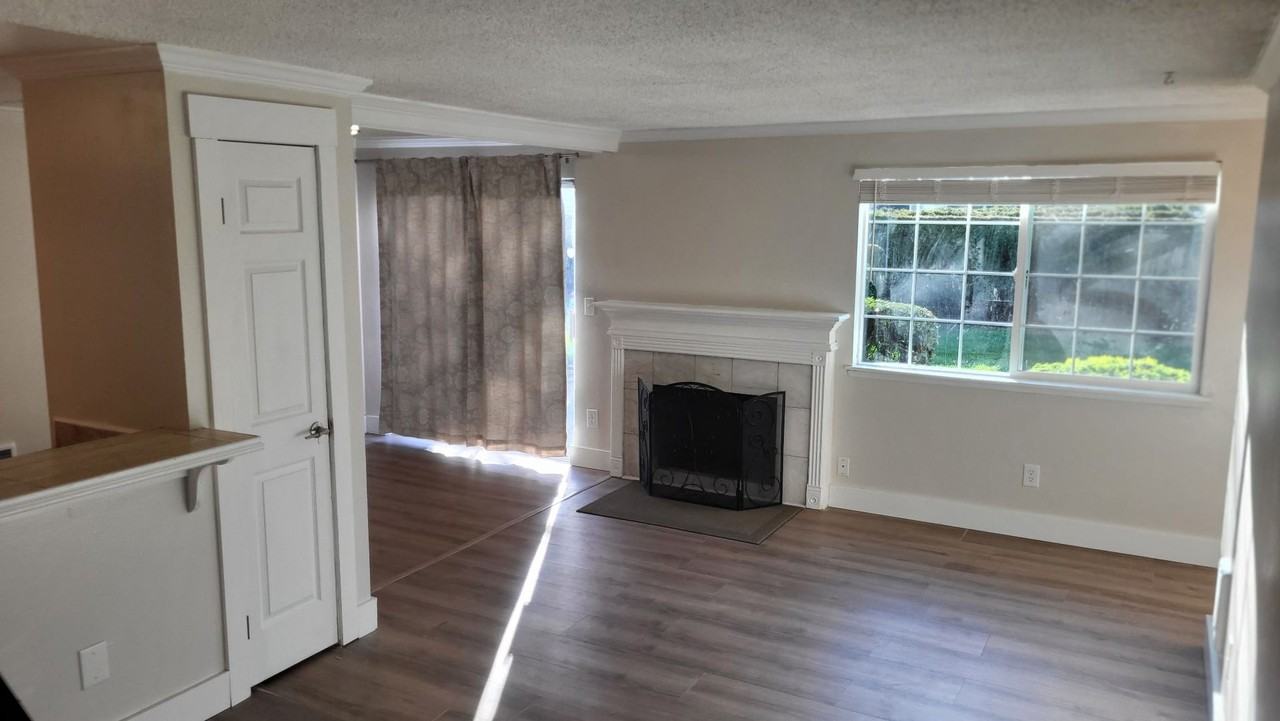 newly updated 2 bed 1 bath apartment in North Auburn $1775 - Photo 6 of 14
