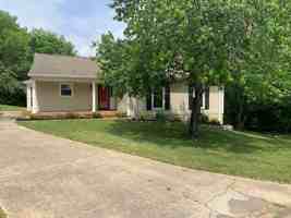 featured image of 720 Eugenia Ct