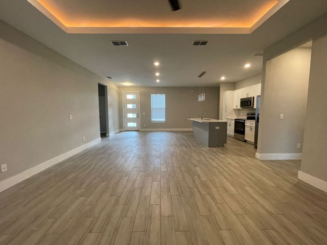 229 Hibiscus Ln - Photo 4 of 22