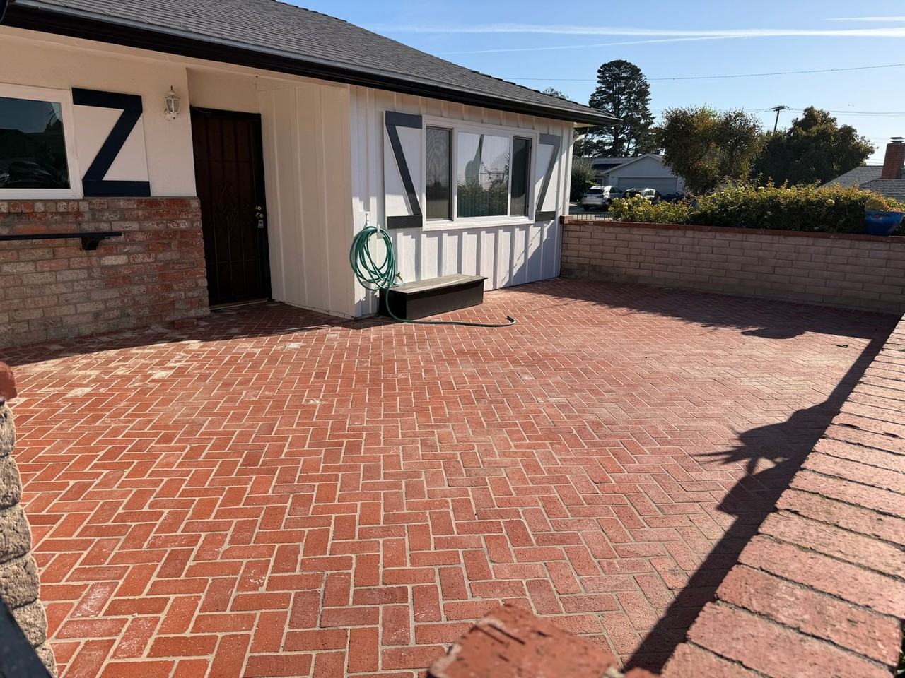 460 Alpine Ave - Photo 3 of 13