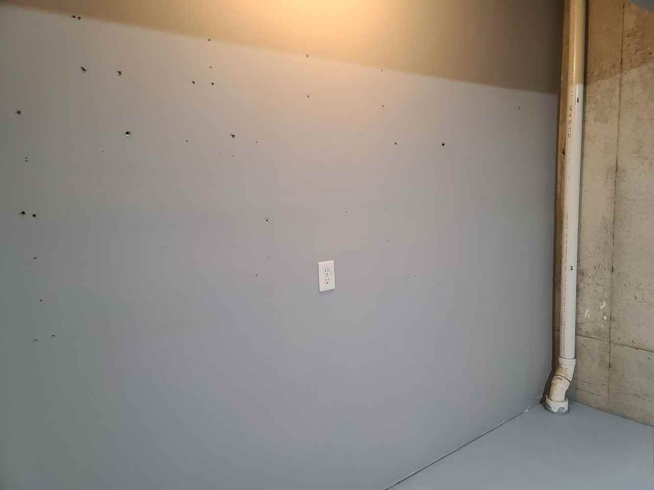 218 Crown Ct - Photo 4 of 50