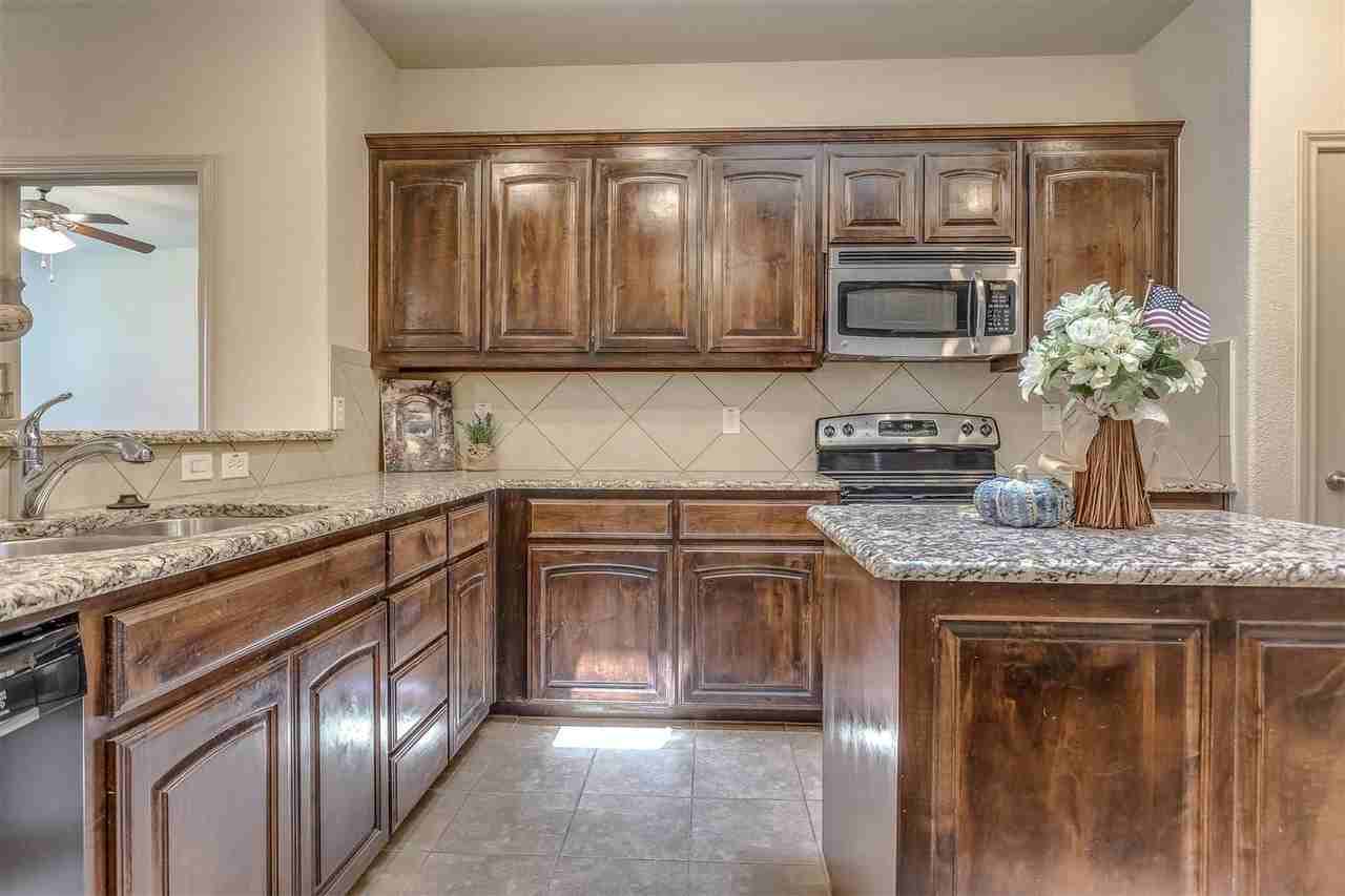 3128 Buckthorn Ln - Photo 2 of 27