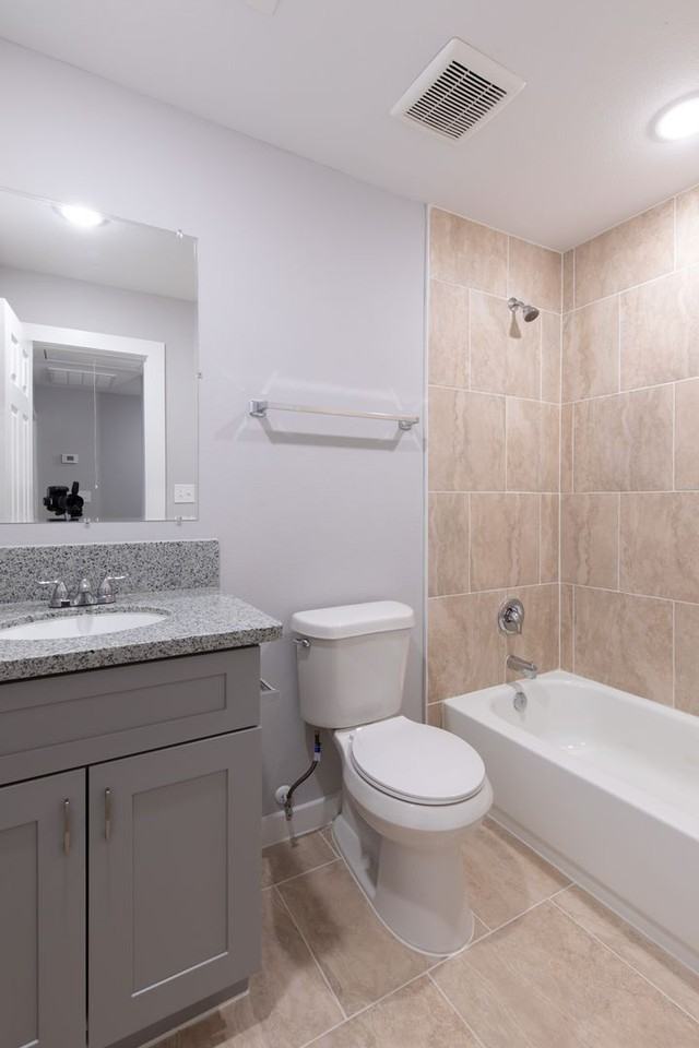 7413 Shotwell St #A - Photo 4 of 5