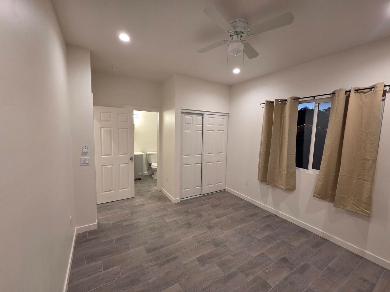 3808 3808 Cottonwood - 1931 Woden - Photo 2 of 19