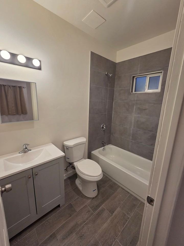 3808 3808 Cottonwood - 1931 Woden - Photo 4 of 19