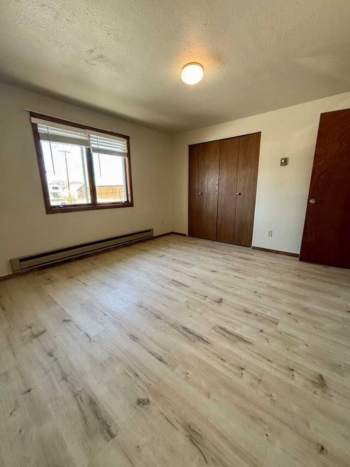 15 S Helena Ave - Photo 7 of 9