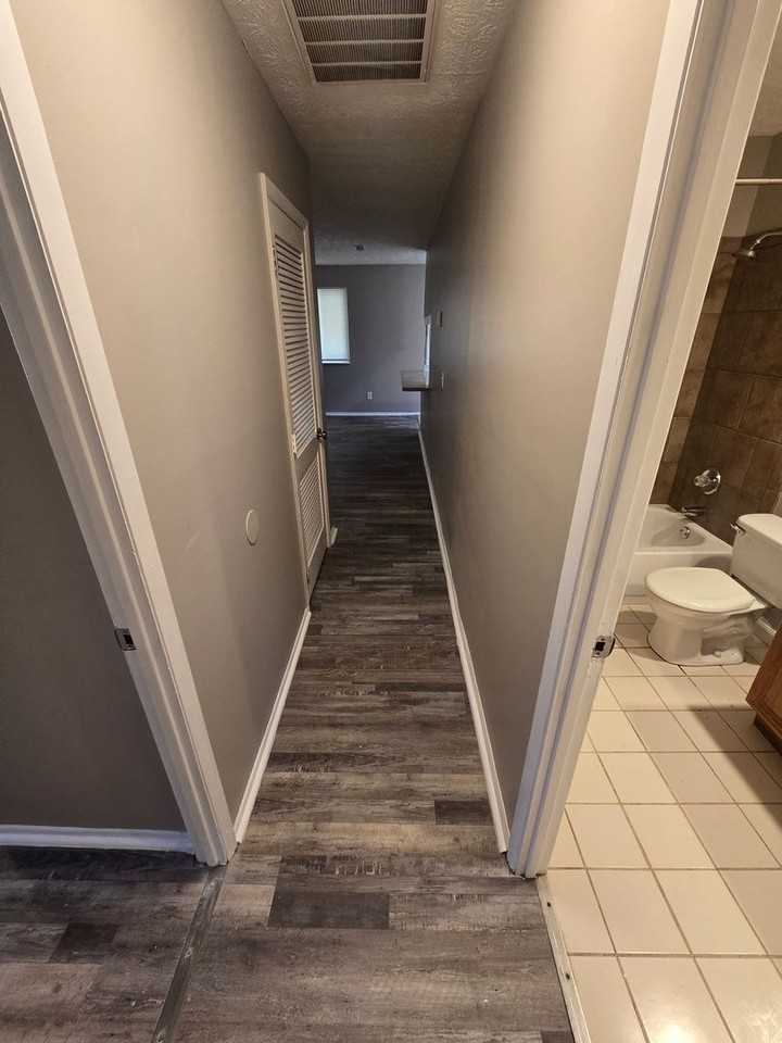 10220 September Dr - Photo 7 of 17