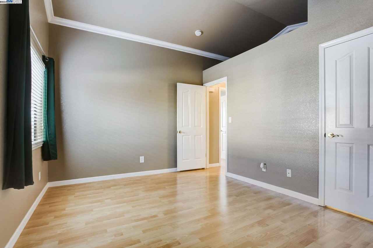 851 Villa Ter - Photo 6 of 18