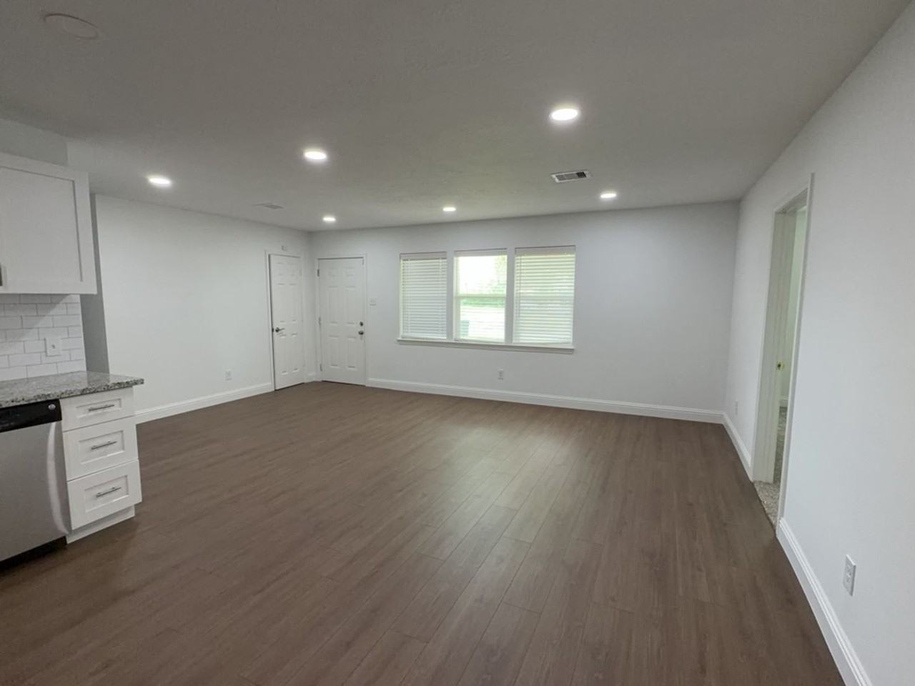 3635 Wyoming St - Photo 4 of 18