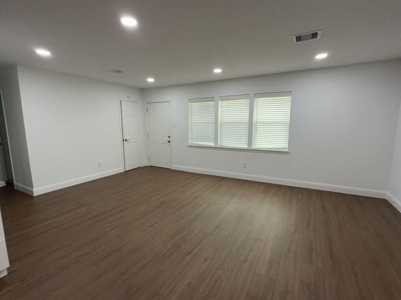 3635 Wyoming St - Photo 5 of 18