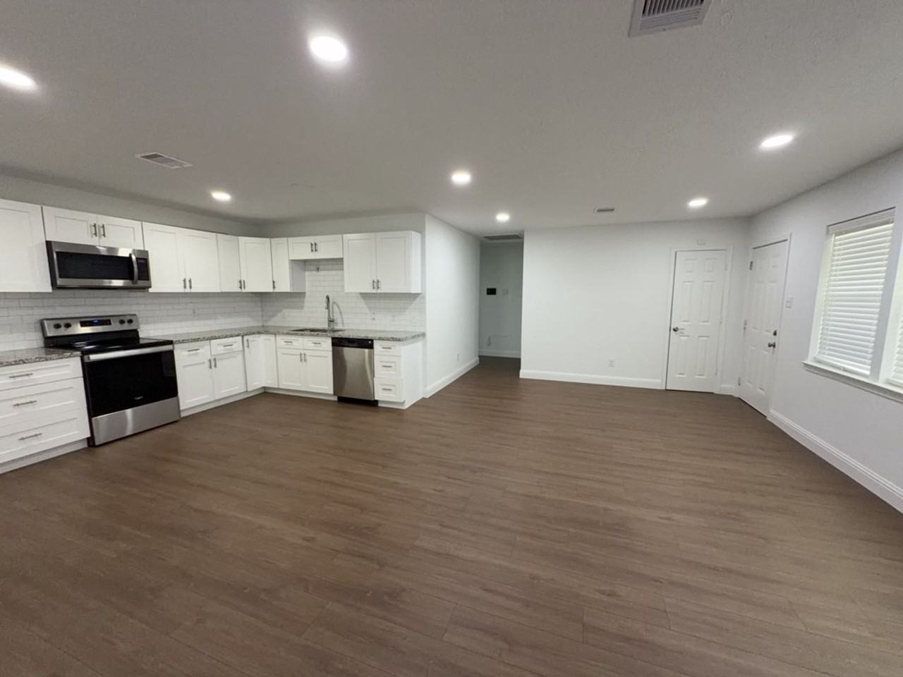 3635 Wyoming St - Photo 6 of 18