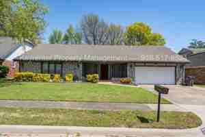 featured image of 7337 7337 S 74th Ave E