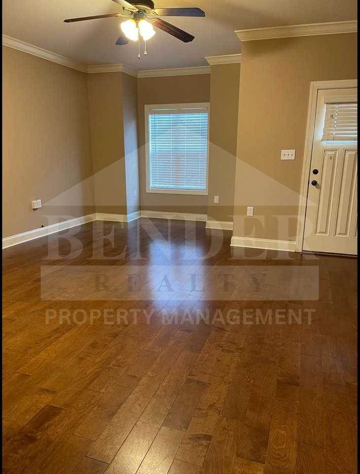 250 Ramsey St Ne - Photo 2 of 14