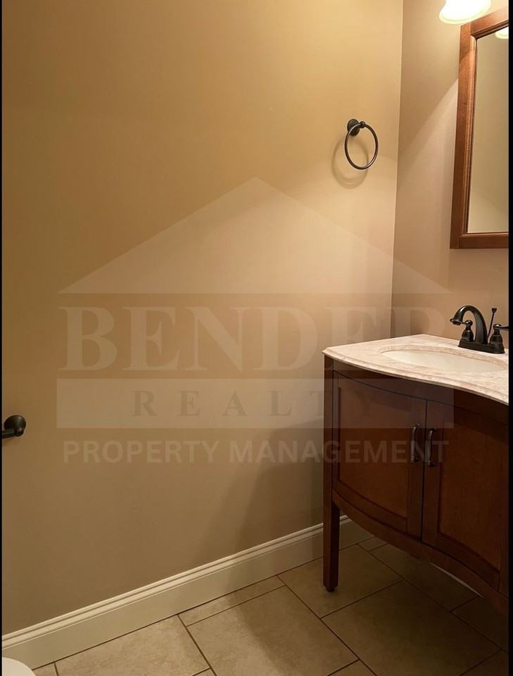 250 Ramsey St Ne - Photo 7 of 14