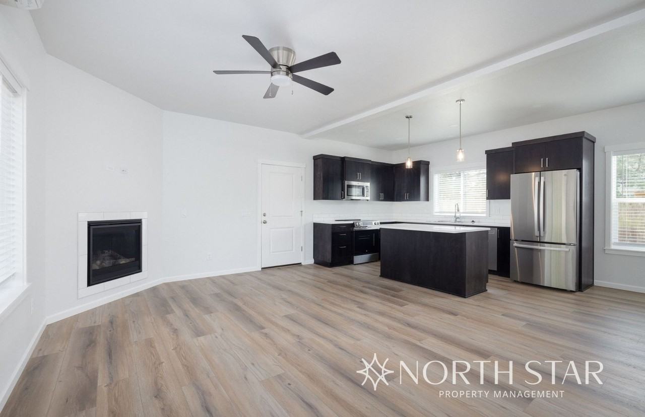 3080 Sw Obsidian Ave - Photo 6 of 25