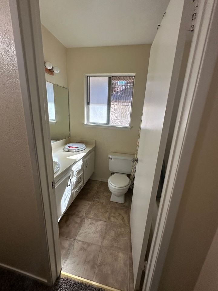 3333 El Encanto Ct - Photo 6 of 10