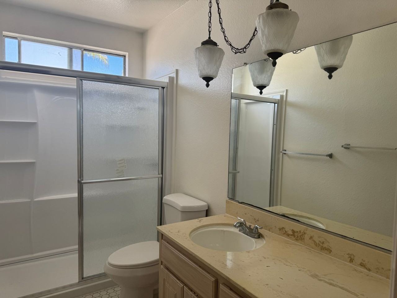 4617 Kensington Dr #2 - Photo 7 of 13