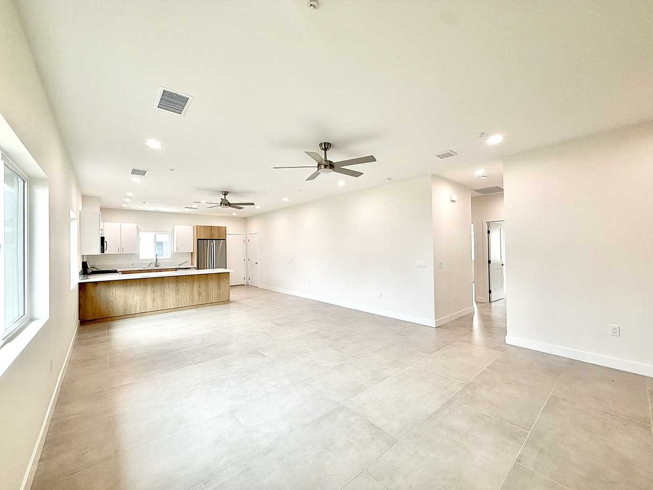 30125 30125 - 30127 Avenida Juarez - 30125 #30125 - Photo 3 of 26