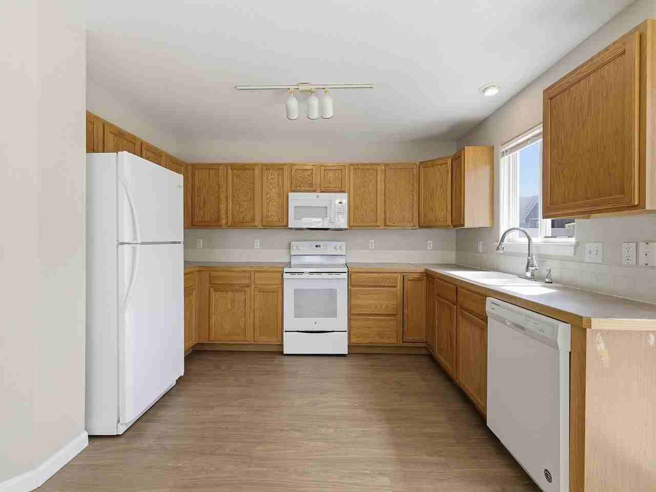 3305 Barbera St - Photo 5 of 19