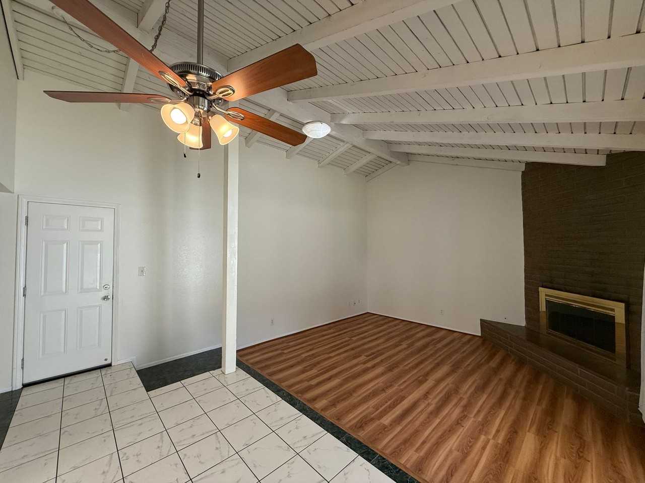 3320 Maricopa Dr - Photo 3 of 21