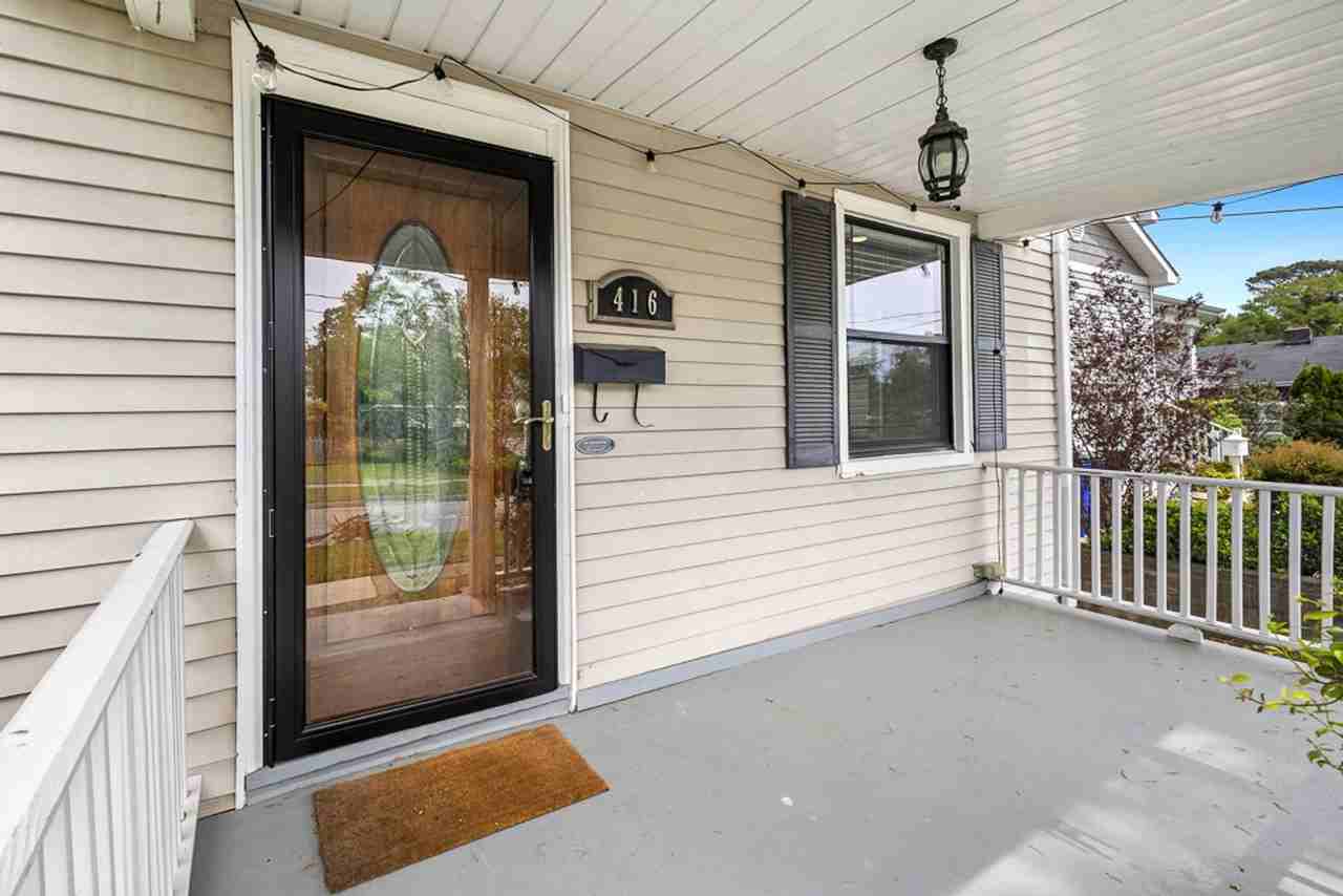 416 Maryland Ave - Photo 4 of 36