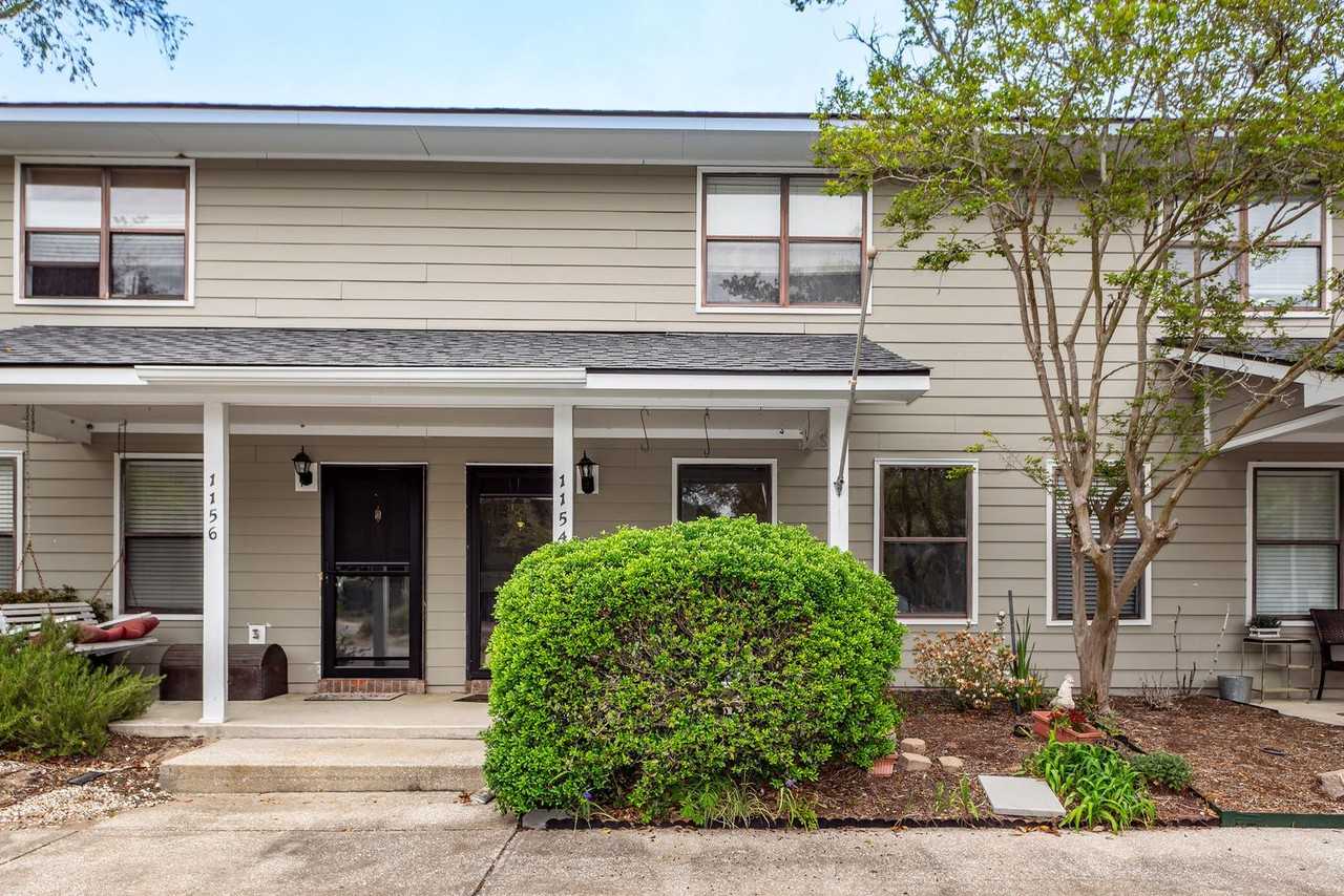 1154 Julian Clark Rd - Photo 2 of 30