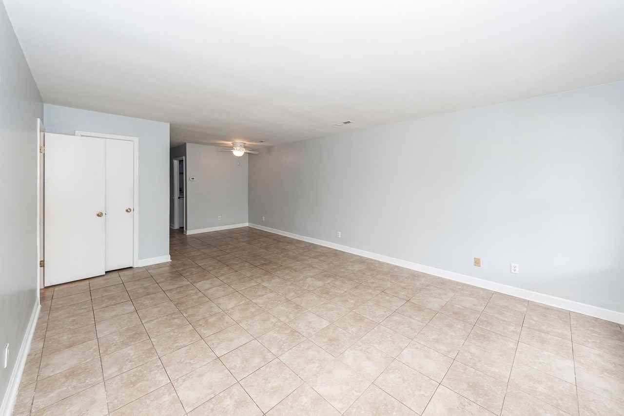 1154 Julian Clark Rd - Photo 5 of 30