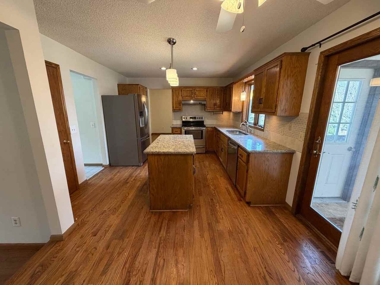 10245 173rd St W - Photo 4 of 24