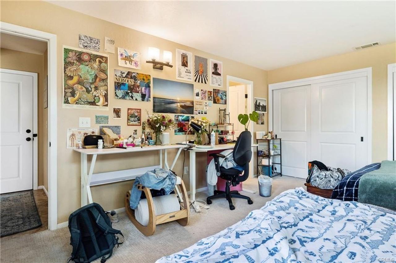 504 Cuesta Dr - Photo 6 of 18